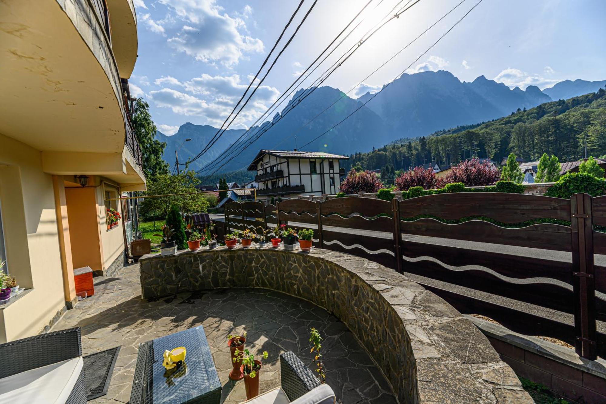 Casa Ramino Buşteni Exterior foto