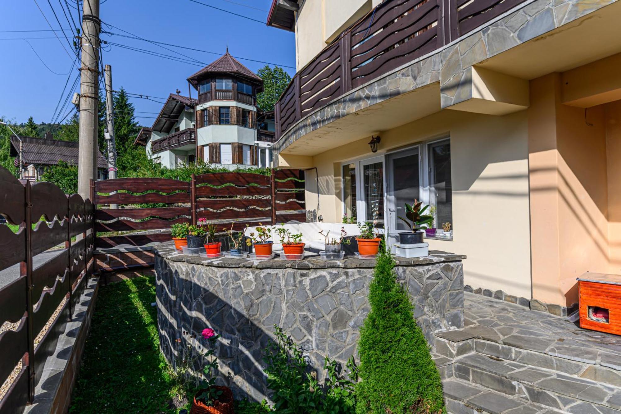 Casa Ramino Buşteni Exterior foto